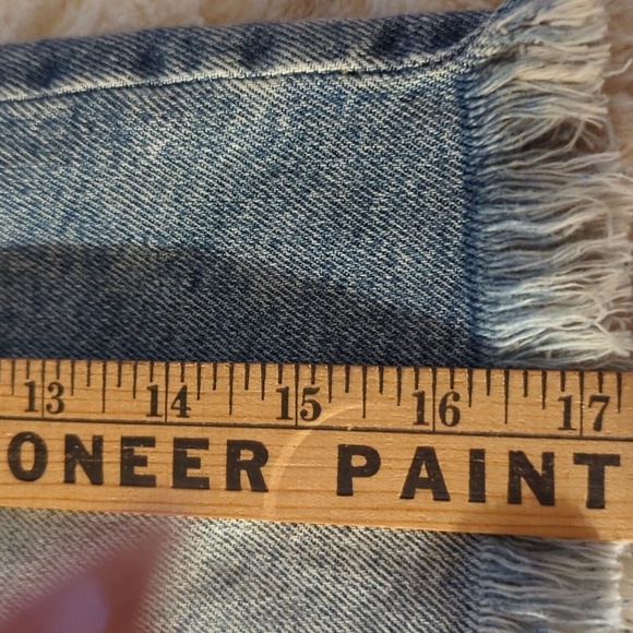 Unlock Your Inner Rebel with Our Distressed Denim Skirt - Perfect for Festivals - Picture 10 of 11